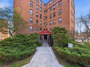161 Pearsall Drive #2B, Mount Vernon, NY