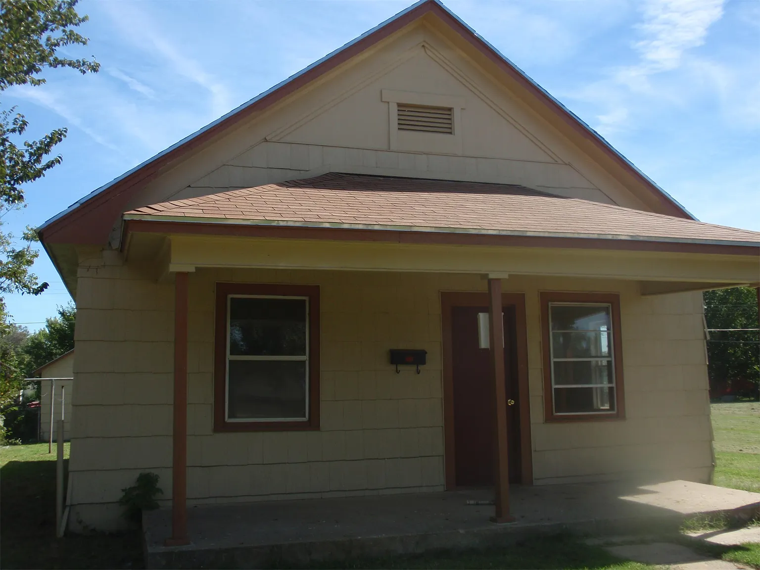 0128 Penn NW - 0 Pet - House — Photo 3