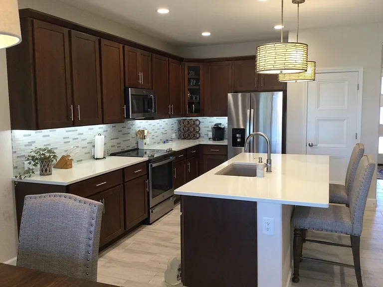 5946 N Cazador Dr — Photo 4