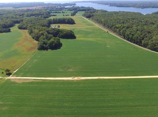 187 Waverly Rd, Reedville, VA 22539