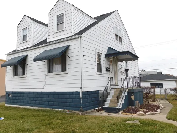 6334 W 79th St, Burbank, IL 60459