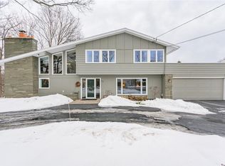 93 Newport Rd, Rochester, NY 14622