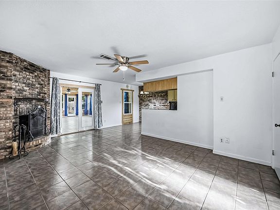 5th image of 2506 Halbert Dr