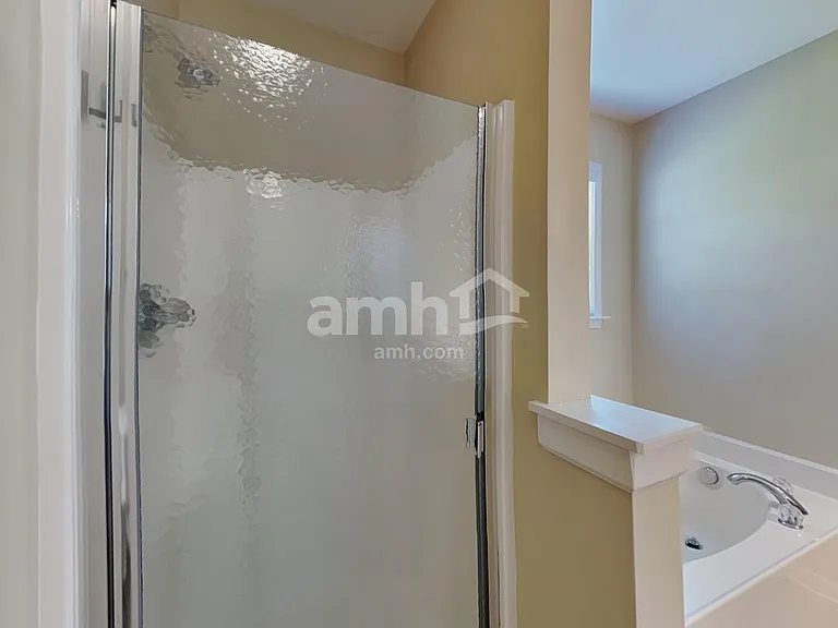 918 Pristine Ln — Photo 15
