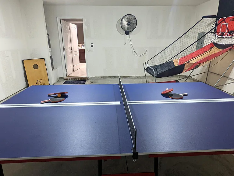If you're staying in but still want to have fun, enjoy ping pong or basketball in our fan-equipped, game-filled garage!
