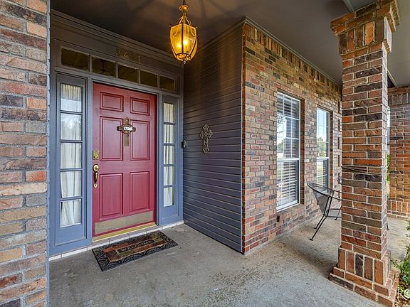 5th image of 3421 Ridgecrest Ln