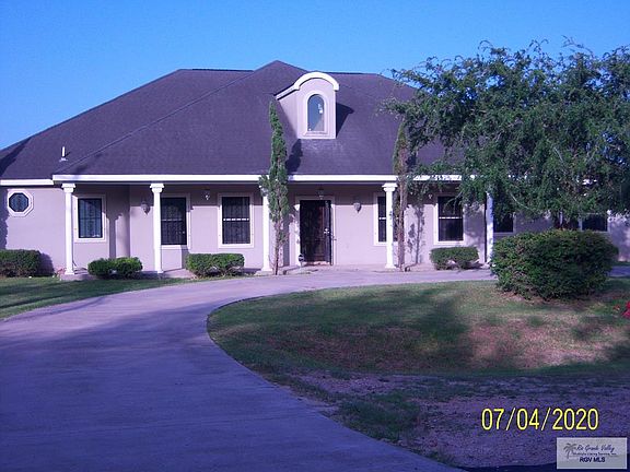 3rd image of 1806 Moon Lake Dr S