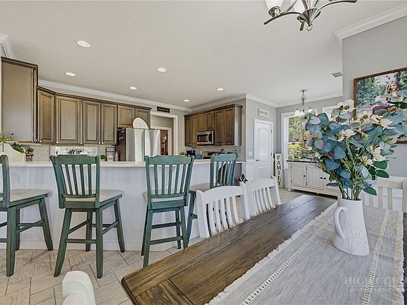 5th image of 130 Northwood Hills Road