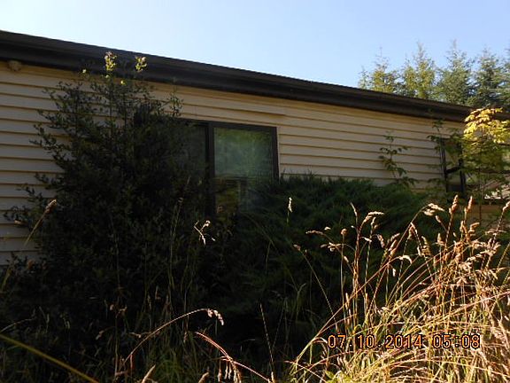 5th image of 79 Fern Ln S