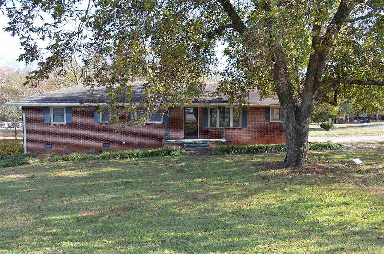 2303 Dobbins Bridge Rd, Anderson, SC 29626 Zillow