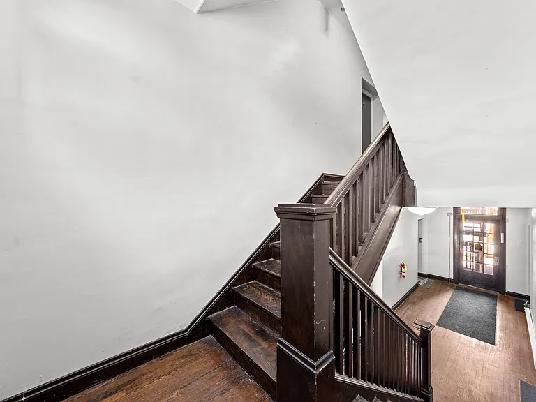 1385 Cranford Ave #14 — Photo 12