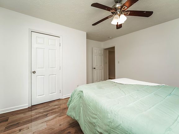 4th image of 309 Cowan Rd SE