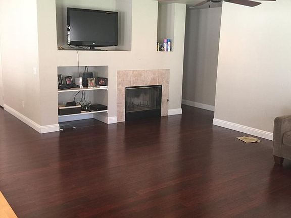 3rd image of 15162 Wright Ct
