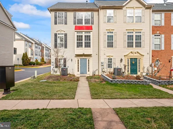 4317 Stevens Battle Ln, Fairfax, VA 22033