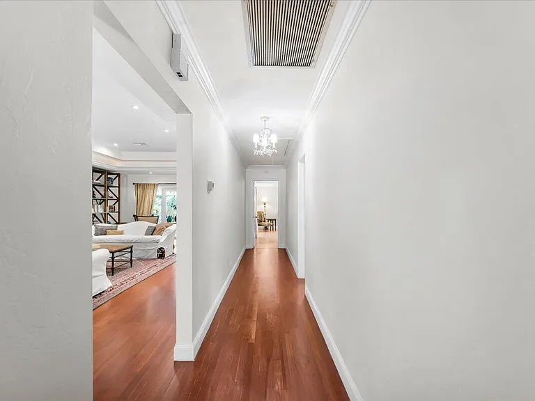 2908 Banyan Boulevard Cir NW — Photo 14