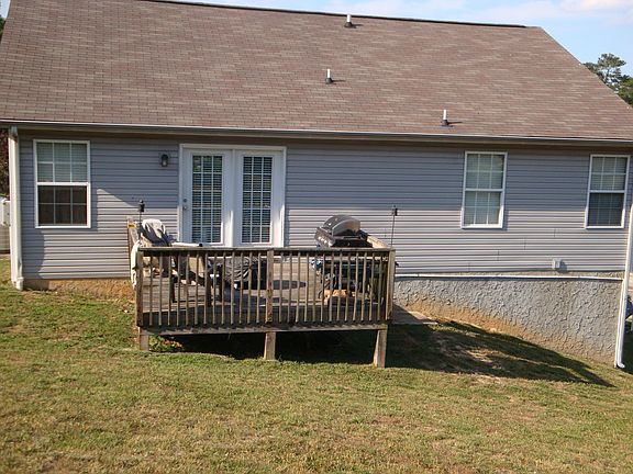 3rd image of 1848 Sassafras Ln #51