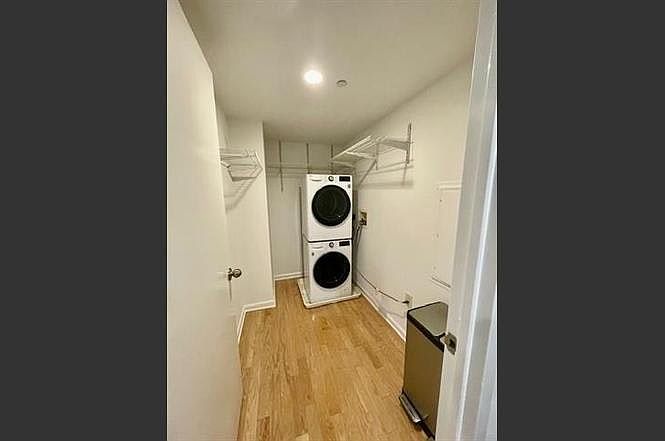 1st image of 700 Grove St #700