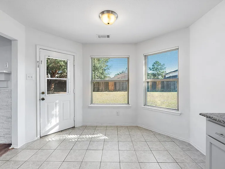 14306 Spring Marsh Ct — Photo 12