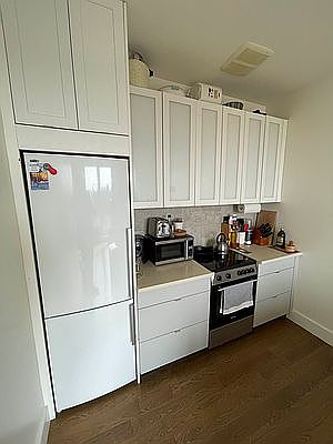 4th image of 164 Central Ave Floor 3