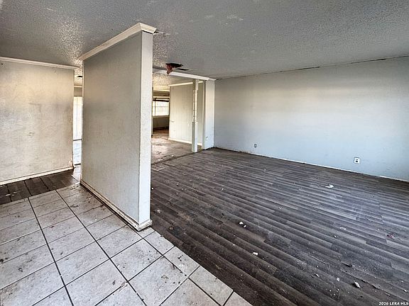4th image of 8515 GLEN CT