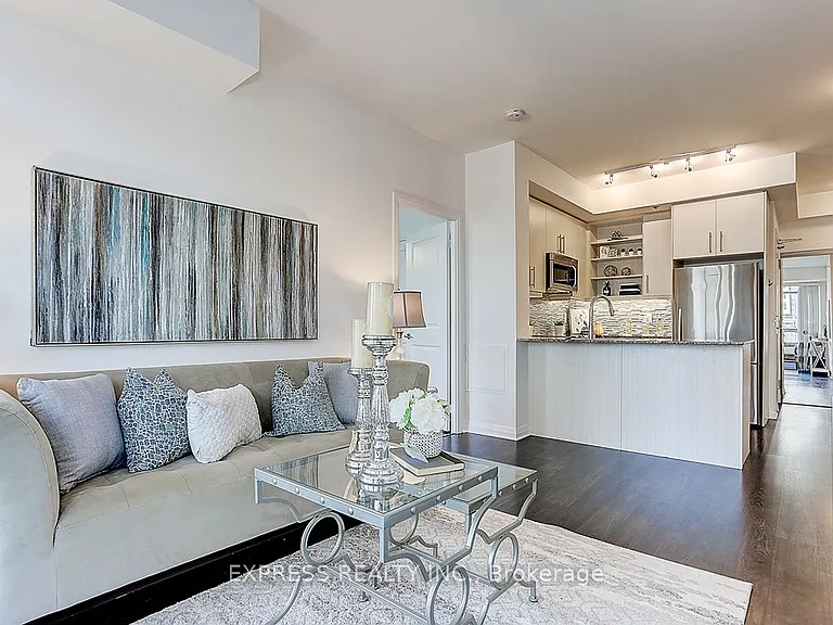 55 Oneida Cres #308 — Photo 24