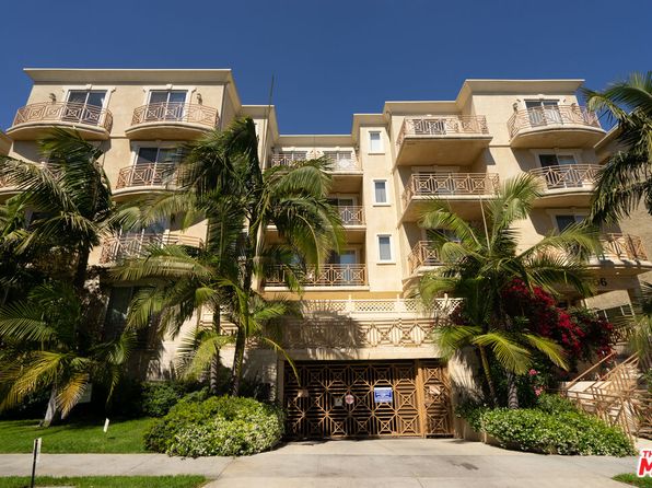 2306 Fox Hills Dr APT 201