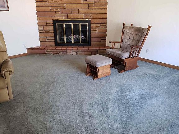 4th image of 22 Knollwood Dr