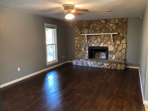 4th image of 2504 Shannon Ct