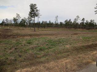 143 Joan Dr, Ellisville, MS 39437