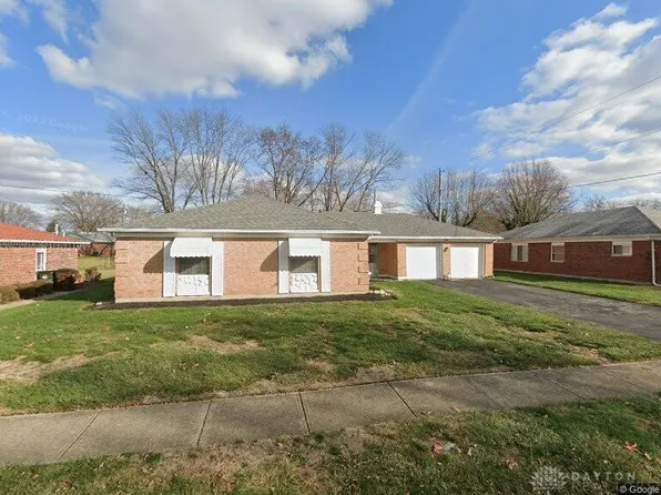 908 Warburton Dr, Dayton, OH 45426