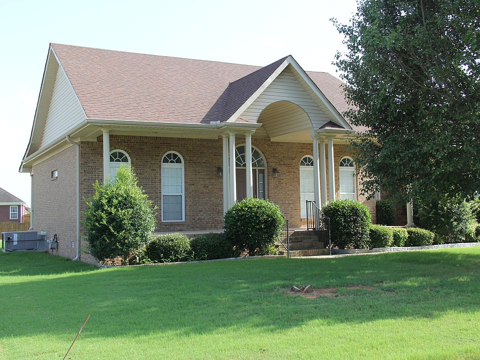 1st image of 114 Brokenrein Dr