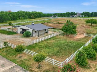 7621 Bruce Rd, Aubrey, TX 76227