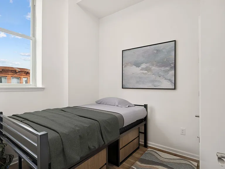 Owl's Nest Apartments — Photo 13