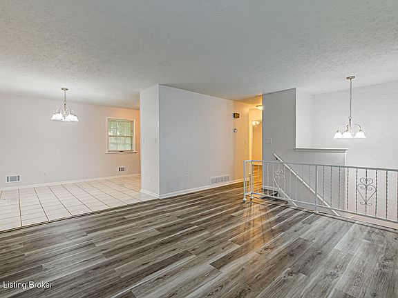 3rd image of 5101 Mount Marcy Rd
