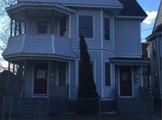 129-131 Sargeant St, Hartford, CT 06105