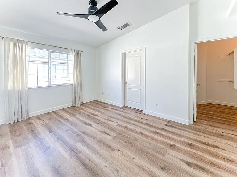 5720 S Glennie Ln #B — Photo 15