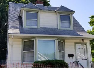 52 Reeger Ave, Hamilton, NJ 08610