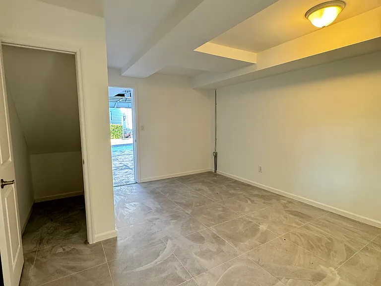 34 Seafoam St — Photo 24