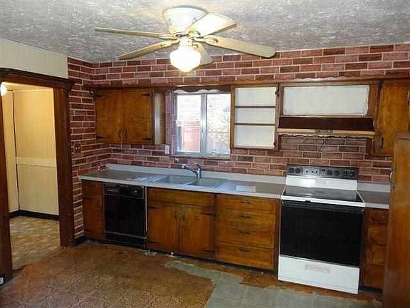 4th image of 14806 E Valleyway Ave