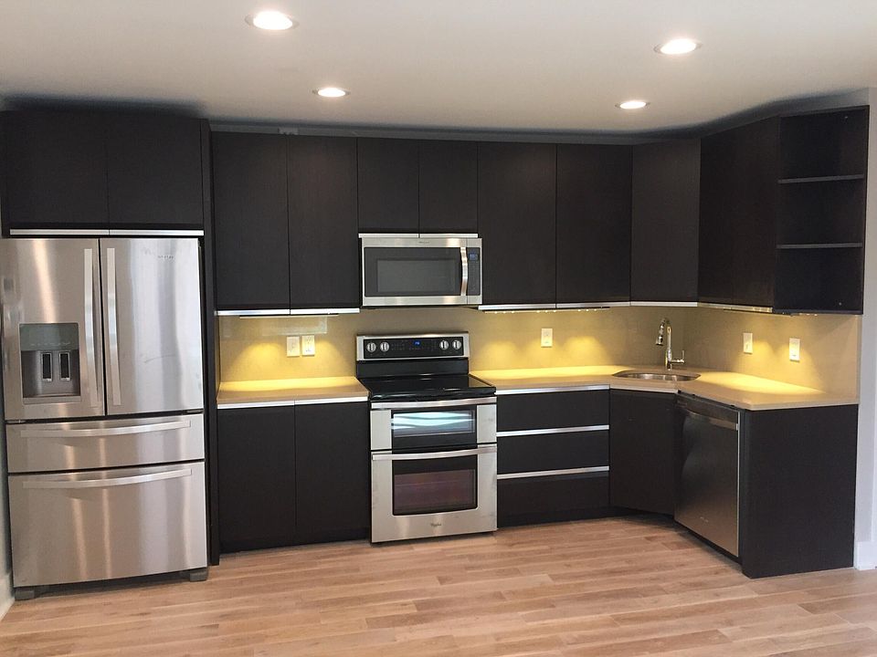 1st image of 1405 N 15th St #D