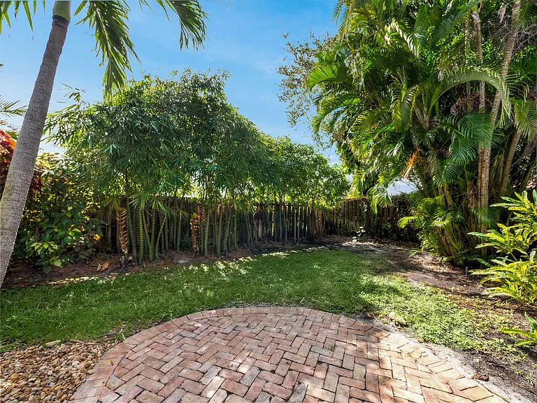 52 Birch Pl — Photo 33