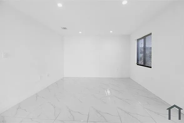 21226 SW 119th Ave — Photo 10