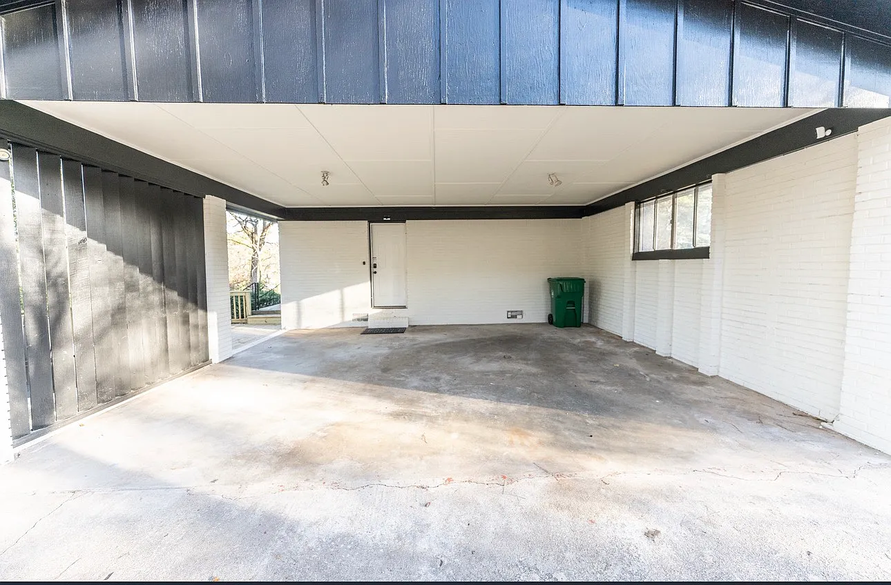 3 bed, 1875 sqft, $2,350 — Photo 4