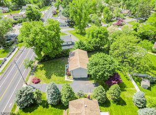 417 Black Oak Ridge Rd, Wayne, NJ 07470