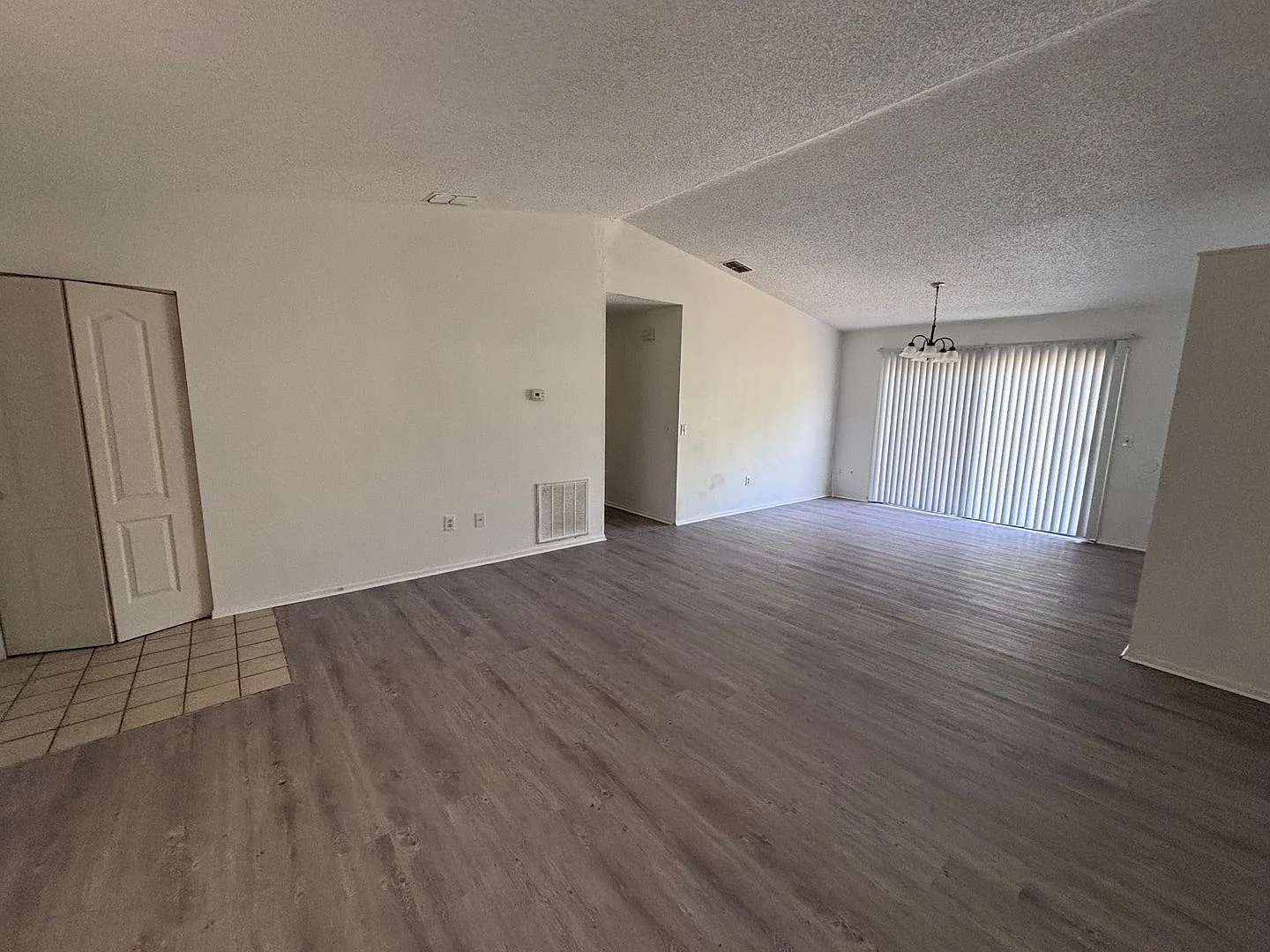 3/2 Home in the Lake Joy Magic Lake Communities — Photo 3