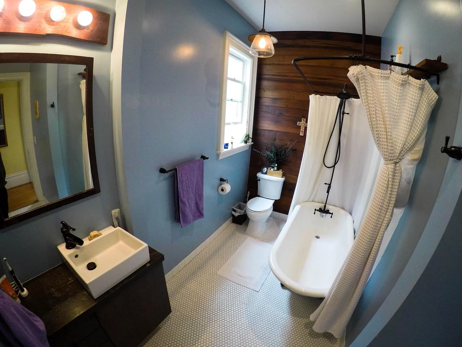 1 bed, 1.5 bath, $1,525 — Photo 3