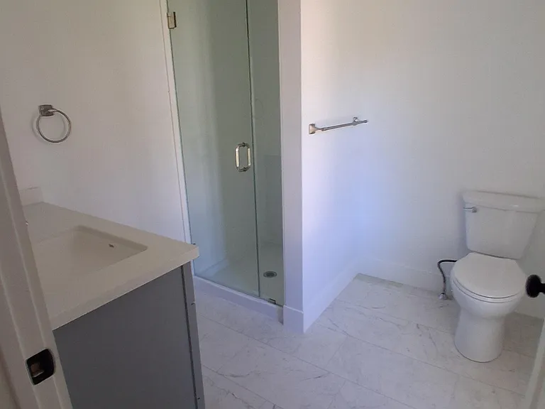 11 Cedar St — Photo 14