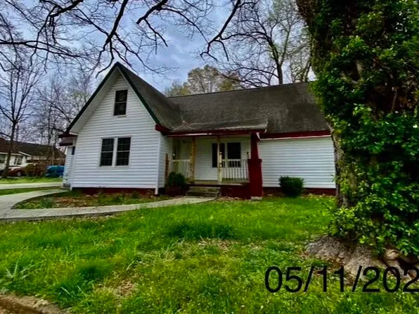 107 N West St, Decherd, TN 37324