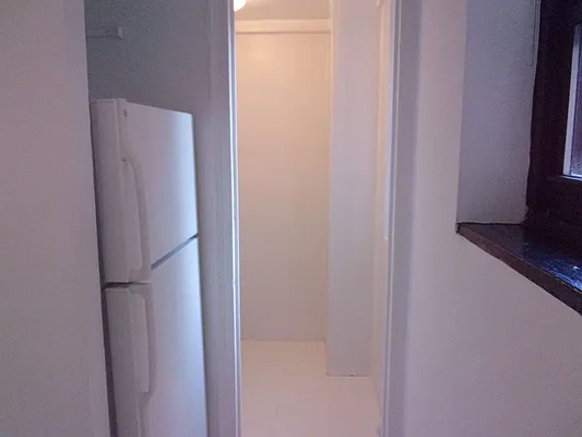 Rented by Carlyle Property Management | media 23