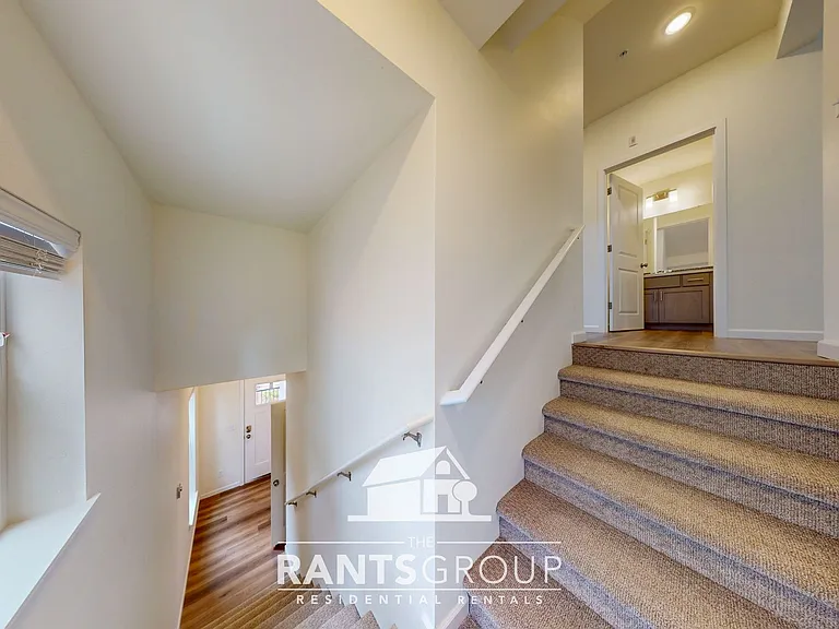 Forest Park Townhomes — Photo 21